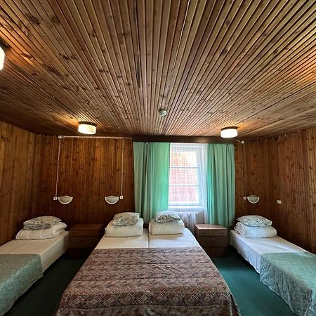 Oravapesa Guest House Haademeeste Luaran gambar